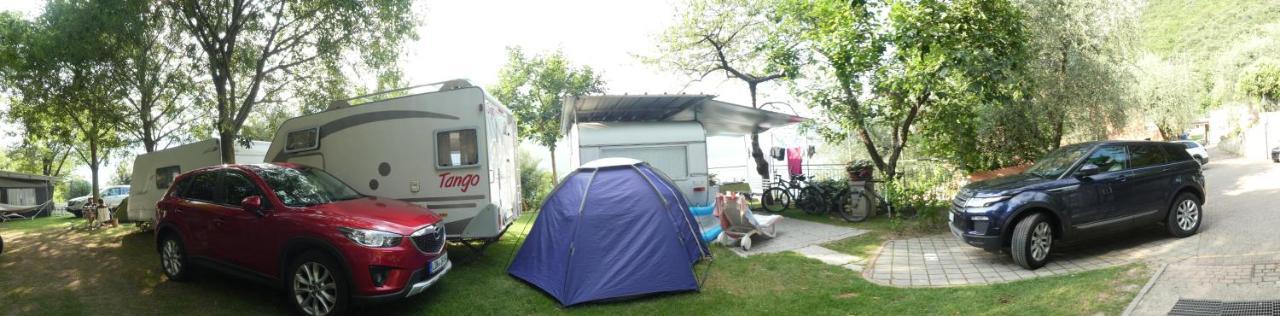 Camping Alpino - Nature Village มัลเชซิเน ภายนอก รูปภาพ