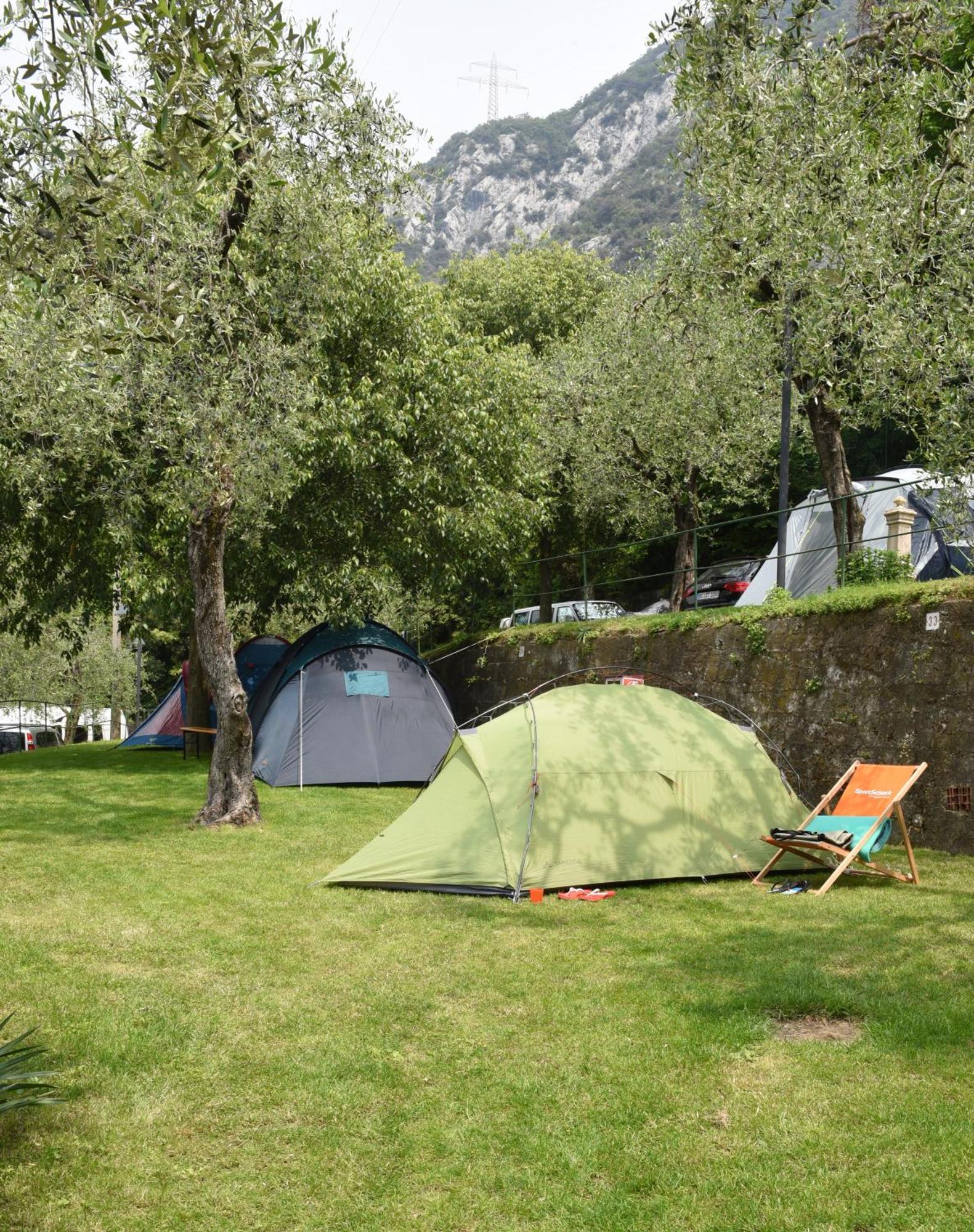 Camping Alpino - Nature Village มัลเชซิเน ภายนอก รูปภาพ