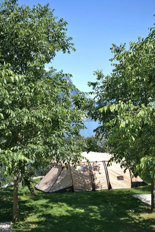Camping Alpino - Nature Village มัลเชซิเน ภายนอก รูปภาพ