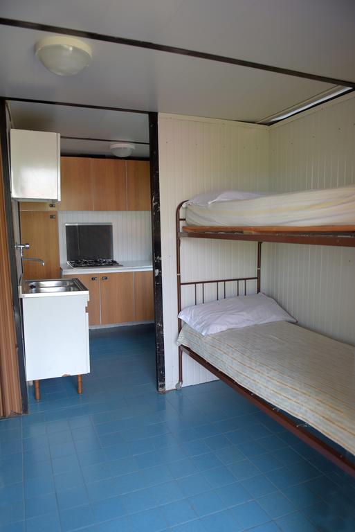Camping Alpino - Nature Village มัลเชซิเน ภายนอก รูปภาพ